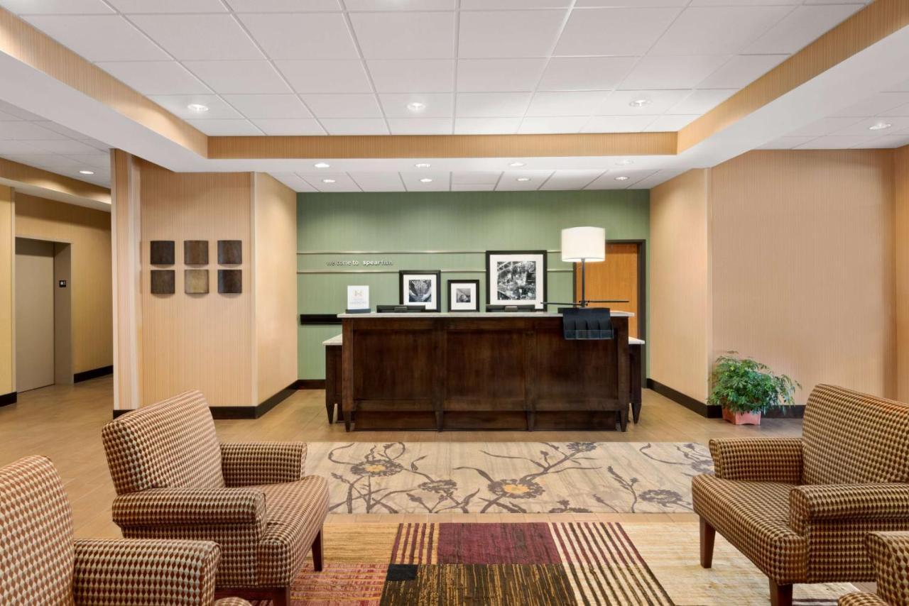 Hampton Inn Спеърфиш Екстериор снимка