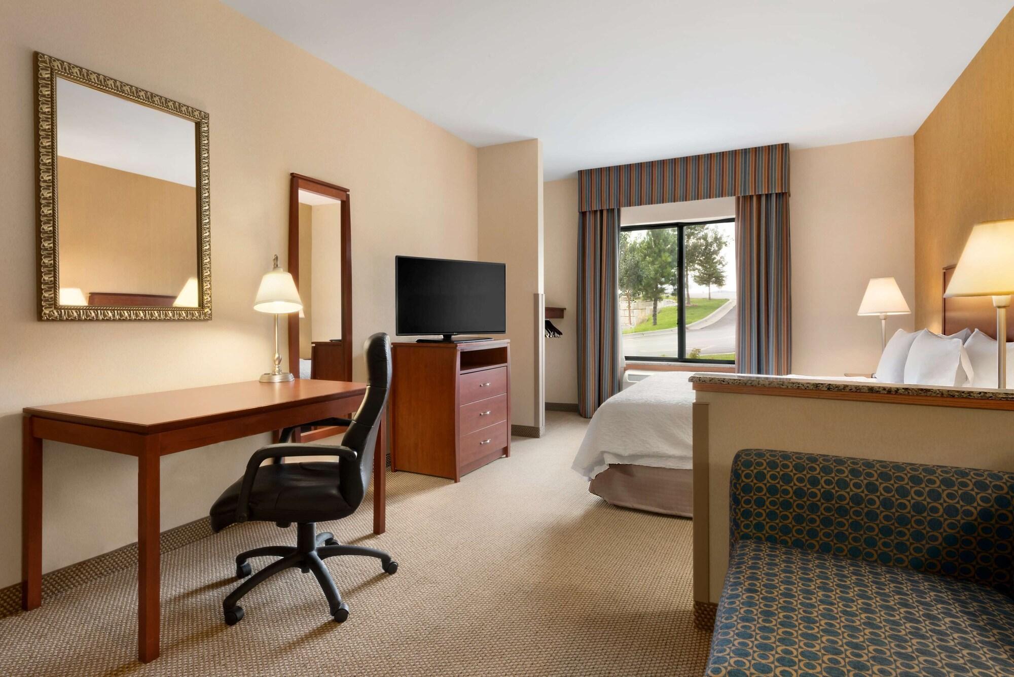 Hampton Inn Спеърфиш Екстериор снимка