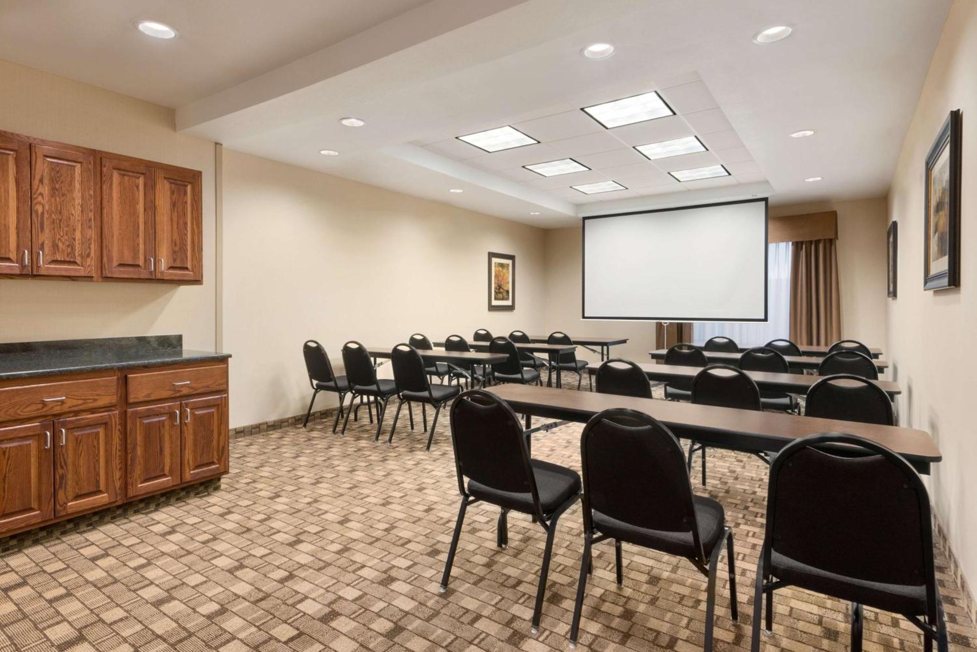 Hampton Inn Спеърфиш Екстериор снимка