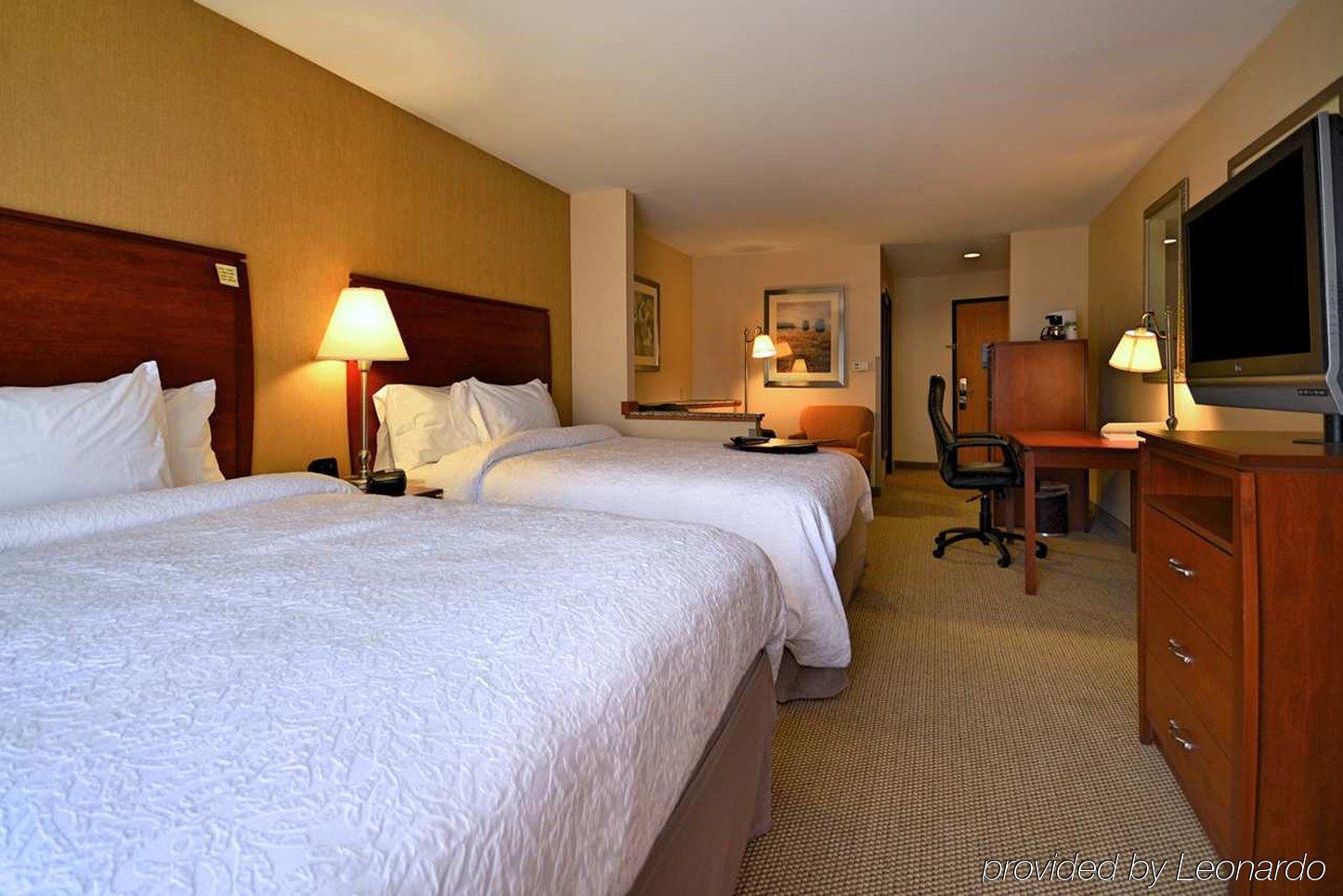 Hampton Inn Спеърфиш Екстериор снимка