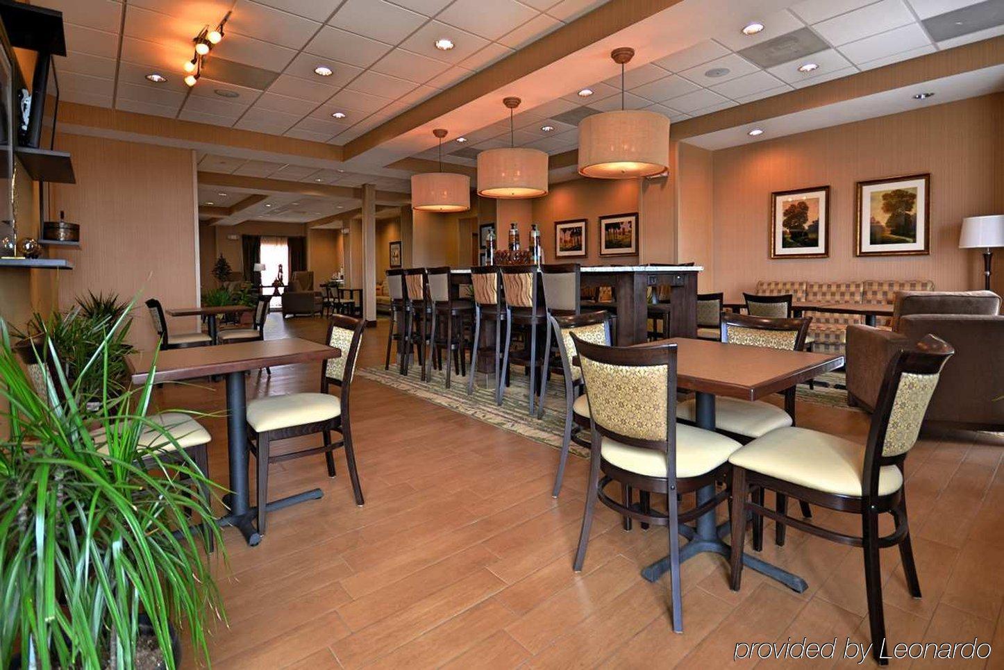 Hampton Inn Спеърфиш Екстериор снимка